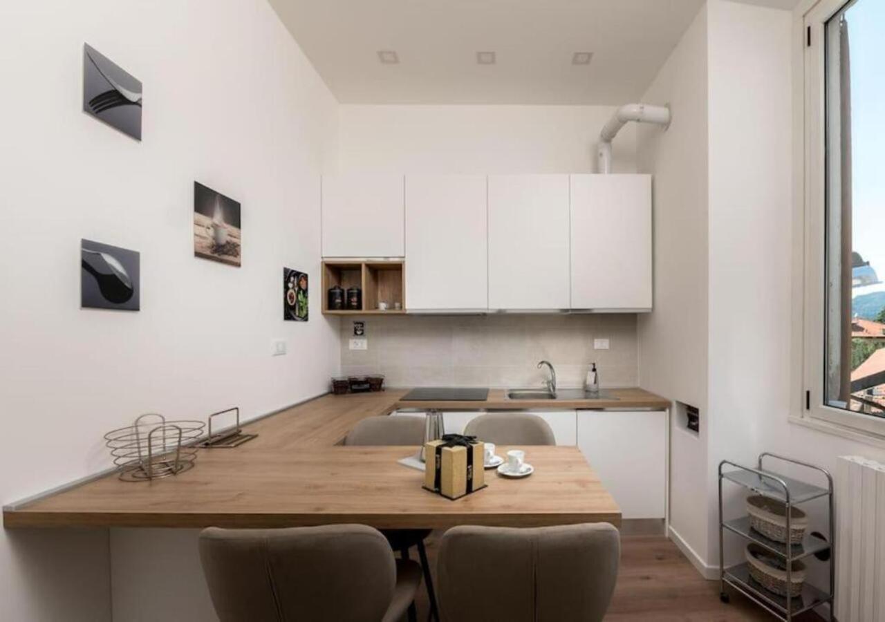 Casa Vacanze Da Ivan Côme Esterno foto